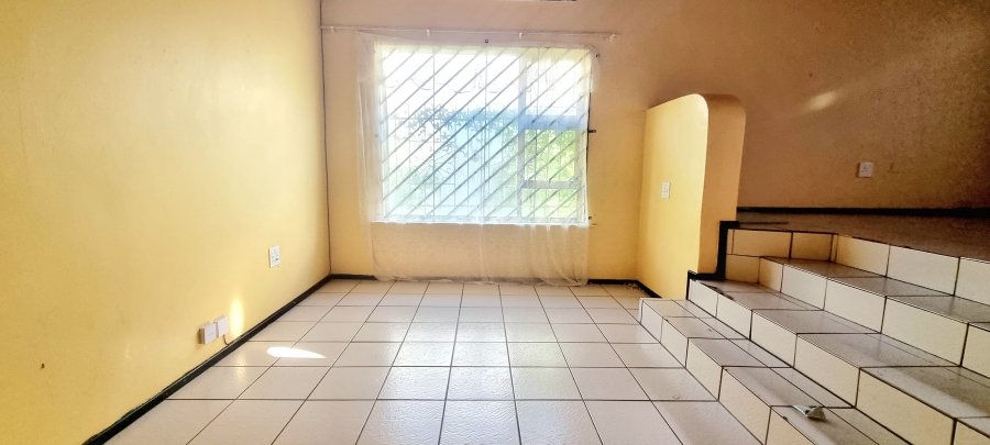 2 Bedroom Property for Sale in Amalinda Eastern Cape